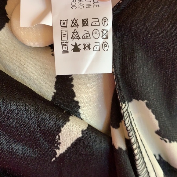 NWT. Zara Black/Cream Satin Effect Floral Print Midi Dress. Size S. - Picture 11 of 11